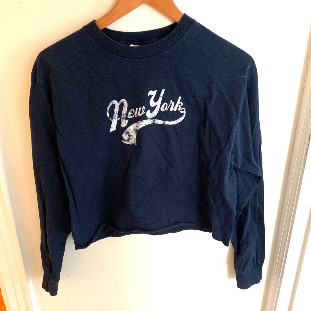 New York vintage cropped long sleeve navy shirt
